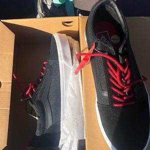 Vans men’s sneakers